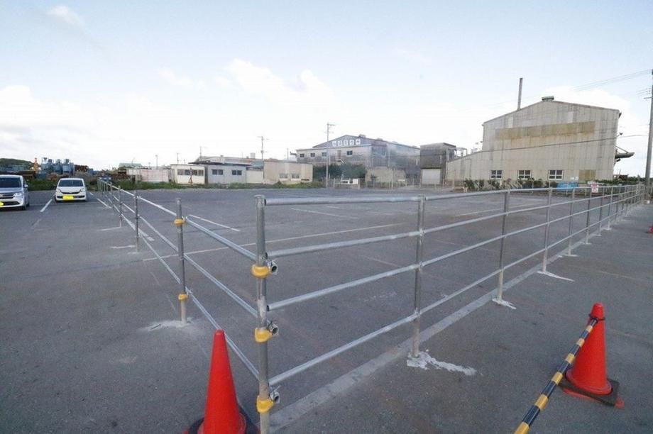 Land for Sale in Nakagusuku Village, Okinawa - 1,529 sqm - Thumbnail 3