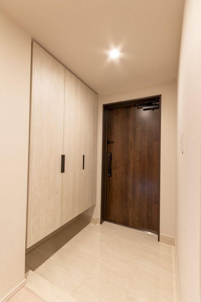 3LDK Apartment for Sale in Nishi-Shinjuku, Tokyo - 75.32 sqm - Thumbnail 3