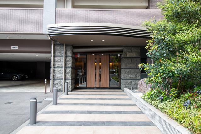 2LDK Apartment for Sale in Kagoshima City, 55.87m² - Thumbnail 2