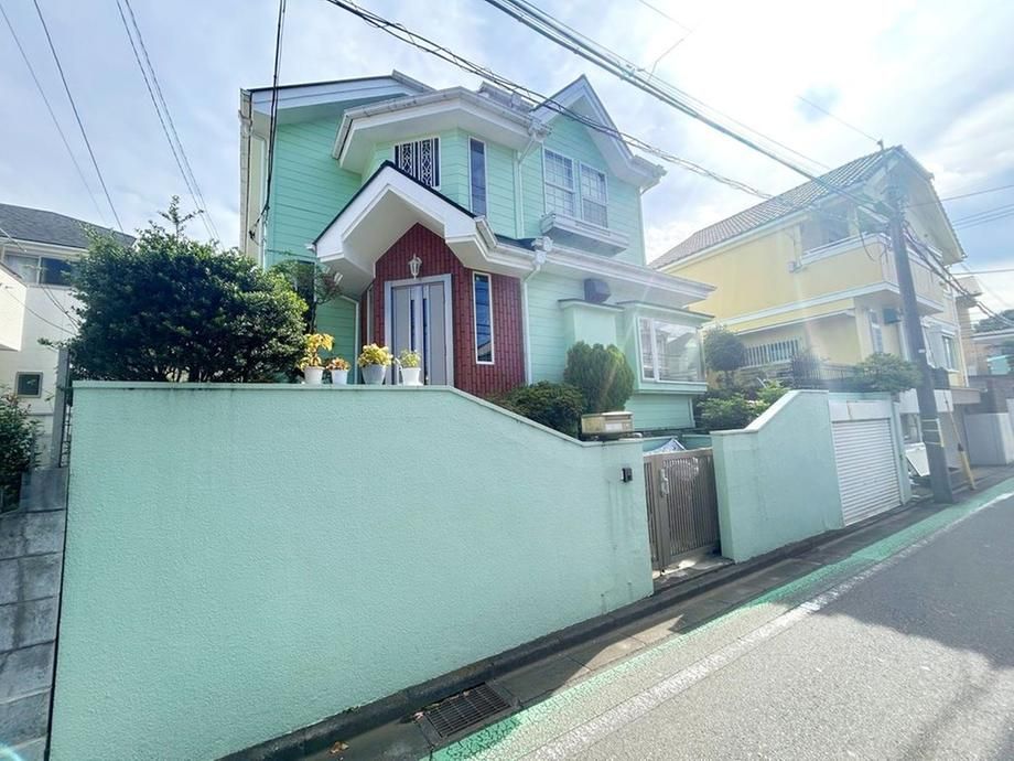 5LDK Detached House for Sale in Fuchu, Tokyo - 128m2 - Thumbnail 2