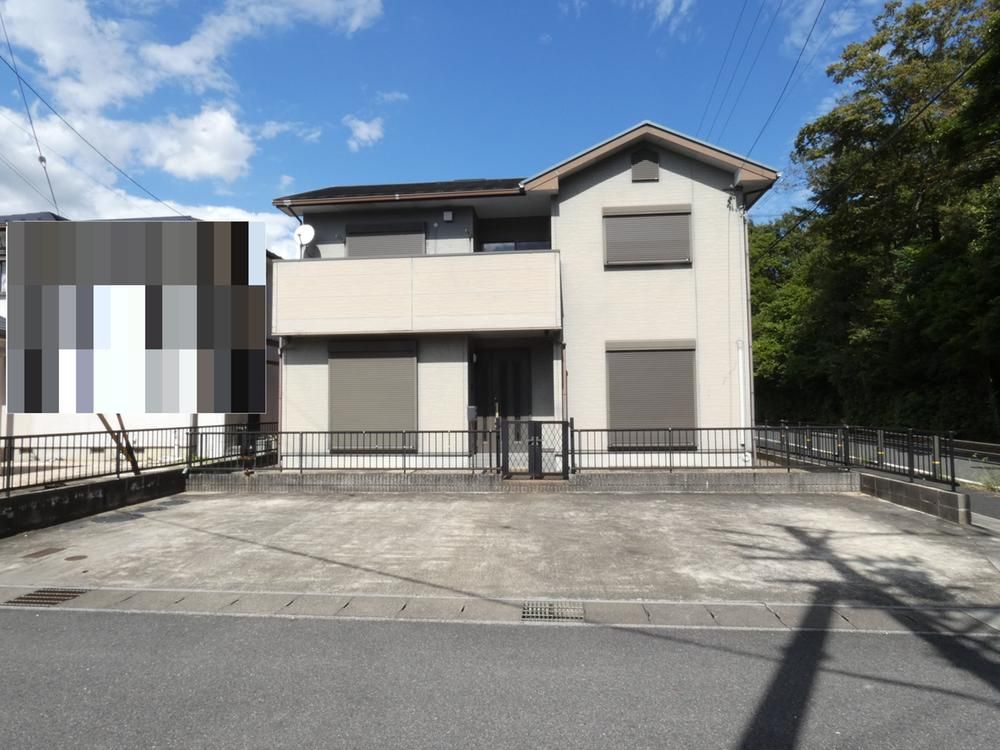 Renovated 3LDK House on Corner Lot in Kameyama City, Mie - Thumbnail 2
