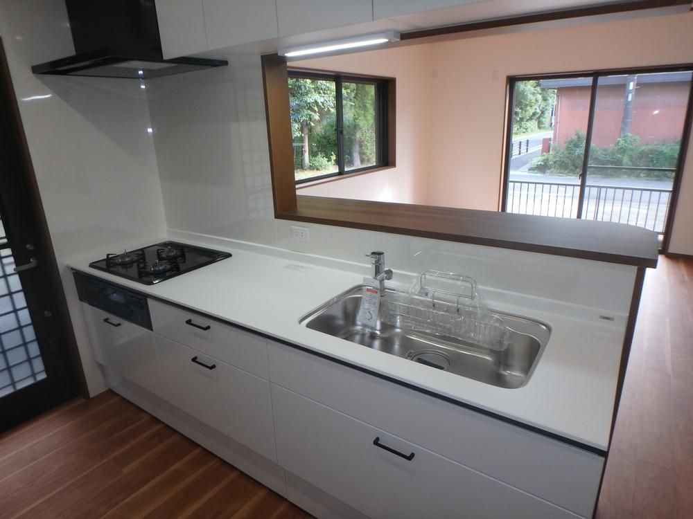 Renovated 3LDK House on Corner Lot in Kameyama City, Mie - Thumbnail 4