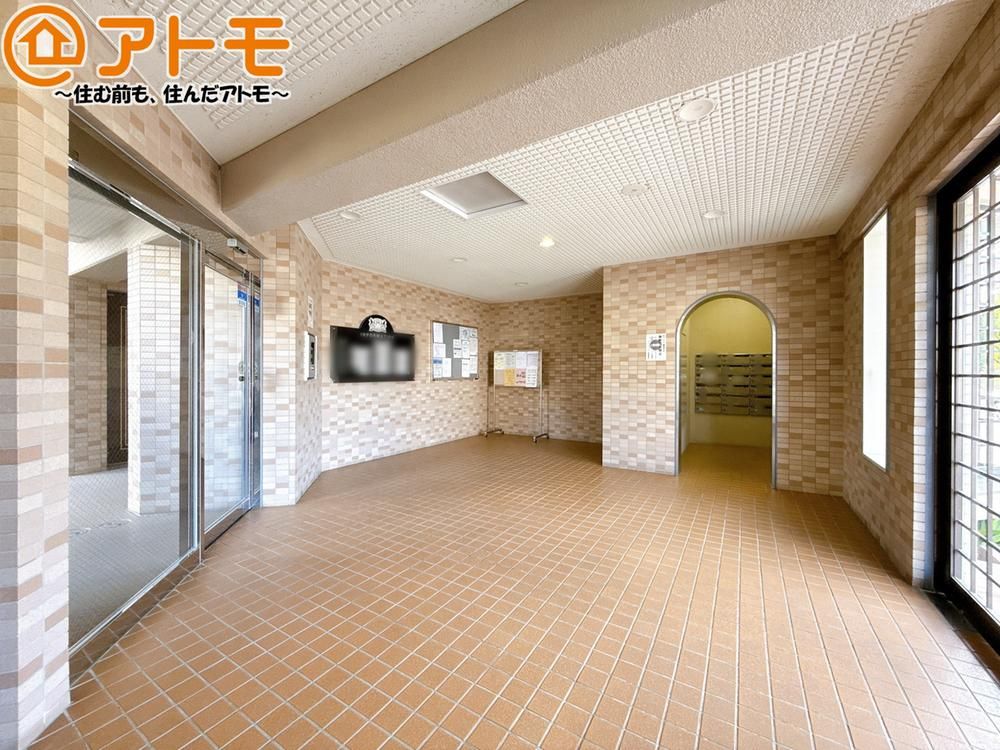 Renovated 3LDK Apartment for Sale in Shizuoka City - Thumbnail 2