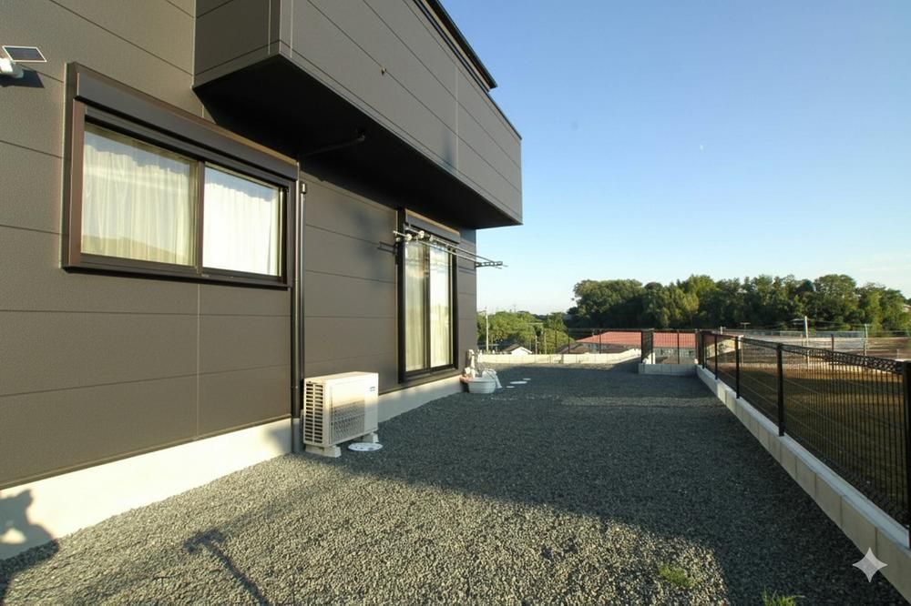 New 4LDK+S House for Sale Near Shin Toride Station, Ibaraki - Thumbnail 3