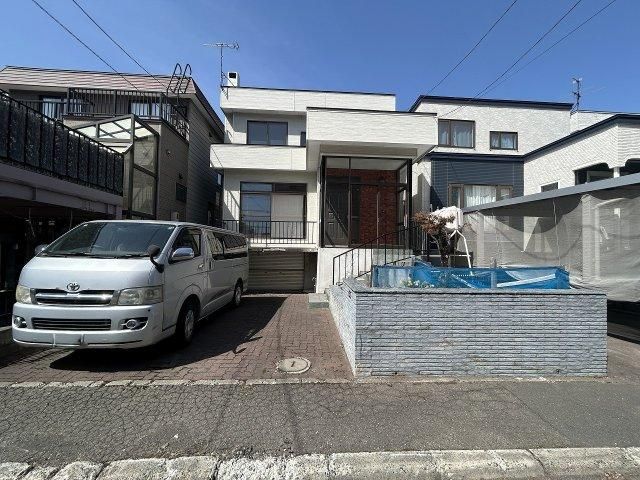 4LDK Detached House for Sale in Higashi Ward, Sapporo - Thumbnail 3
