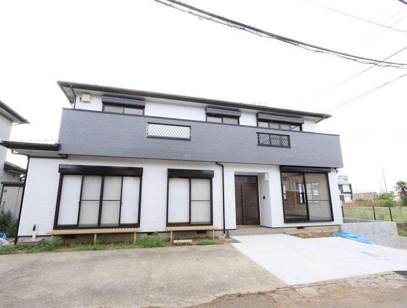 Renovated 7LDK House Near Arakawaoki Station, Tsuchiura - Thumbnail 2