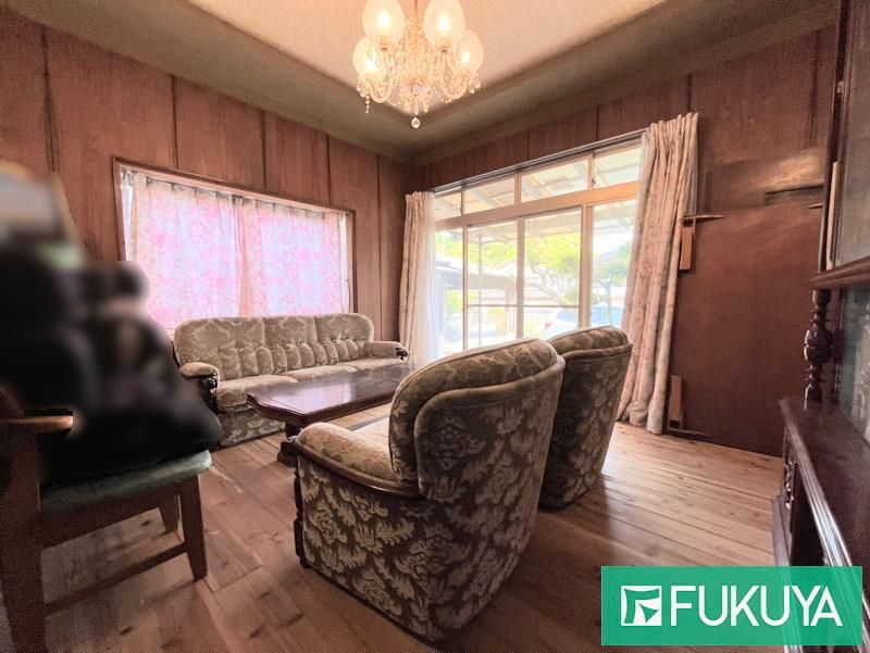 Spacious 8DK House with Large Garden in Fukuoka City - Thumbnail 2