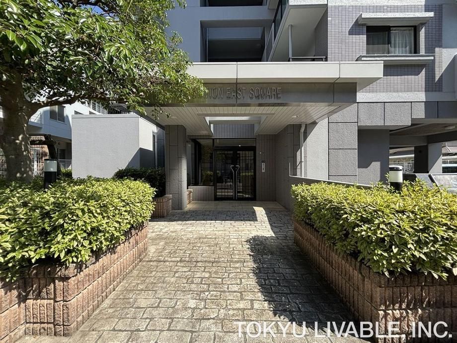 3LDK Apartment for Sale in Hakata Ward, Fukuoka - Thumbnail 2