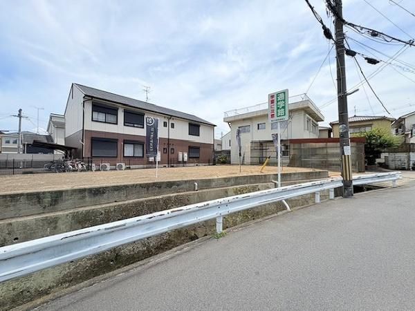 Land for Sale in Kashiba, Nara - 181.12m2 Plot Near Kintetsu Shimoda Station - Thumbnail 4