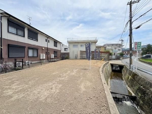 Land for Sale in Kashiba, Nara - 181.12m2 Plot Near Kintetsu Shimoda Station - Thumbnail 3