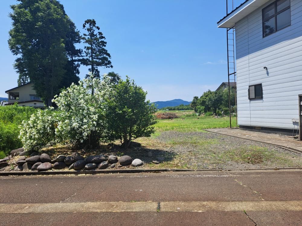 Land for Sale in Joetsu, Niigata – 727 sqm - Thumbnail 3