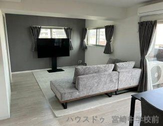 Nearly New 3LDK Condominium for Sale in Miyazaki City - Thumbnail 3
