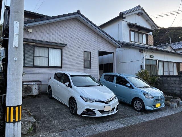 4LDK+S House for Sale in Yasu, Konan City, Kochi - 6,000,000 Yen - Thumbnail 2