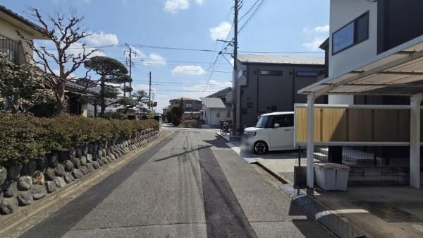 3LDK Detached House for Sale in Akishima, Tokyo – 88.59m2 - Thumbnail 2