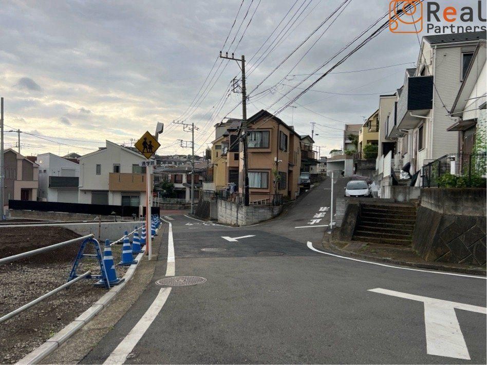 4LDK New Detached House in Yamato City Near Sakuragaoka Station - Thumbnail 3