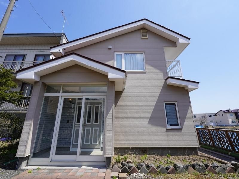 4LDK Detached House in Tomakomai, Hokkaido - 9.5 Million Yen - Thumbnail 2