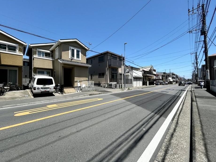2LDK Apartment for Sale in Fujisawa, Kanagawa - 58.87m2 - Thumbnail 3