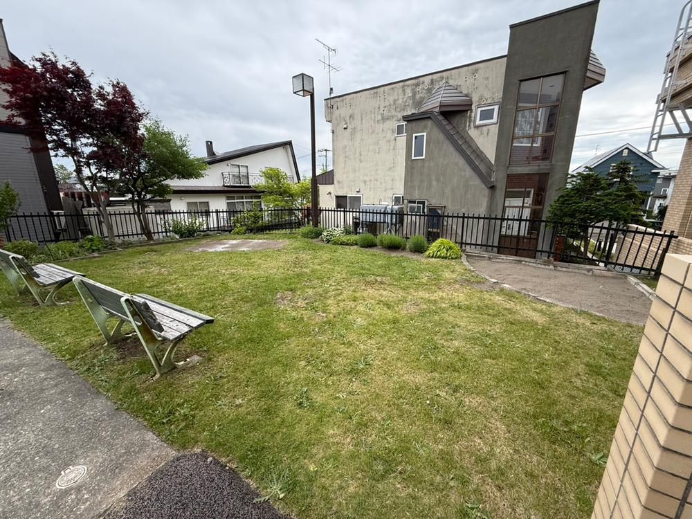 4LDK Apartment for Sale in Toyohira, Sapporo - 86m2 - Thumbnail 4