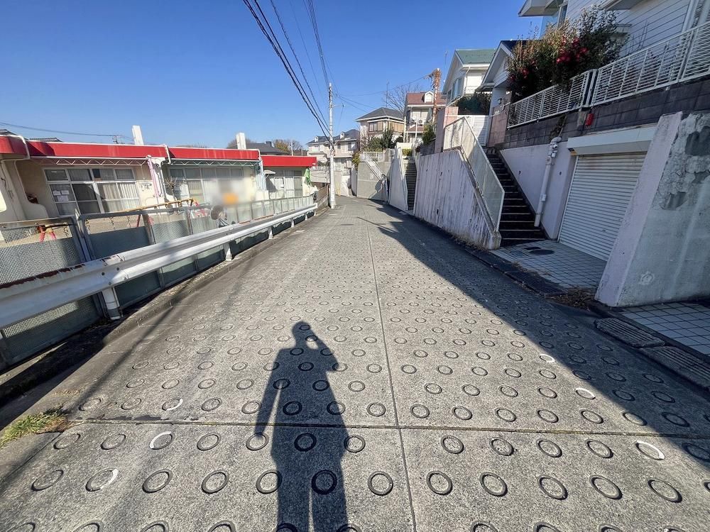 5LDK House for Sale in Hachioji with 96 Tsubo Land - Thumbnail 4
