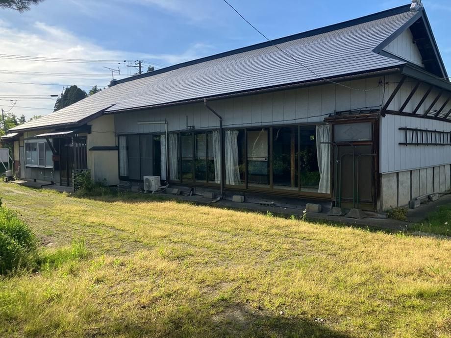 Renovated 8DK House on Large Lot in Kitakata, Fukushima - Thumbnail 2