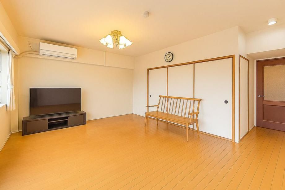 4LDK Apartment for Sale in Kawasaki-ku, Kanagawa - Thumbnail 3
