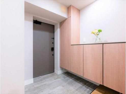 Inicia Tsukiji Residence 2LDK Apartment for Sale in Chuo, Tokyo - Thumbnail 4