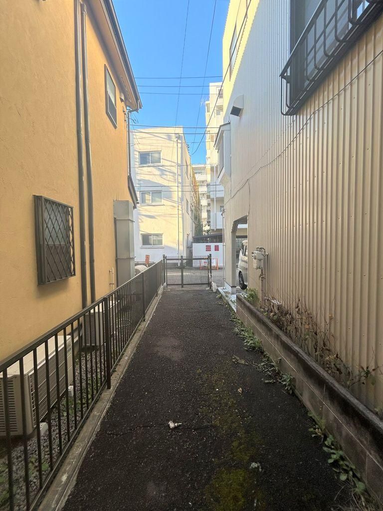 4DK Detached House for Sale in Isogo, Yokohama - Thumbnail 4
