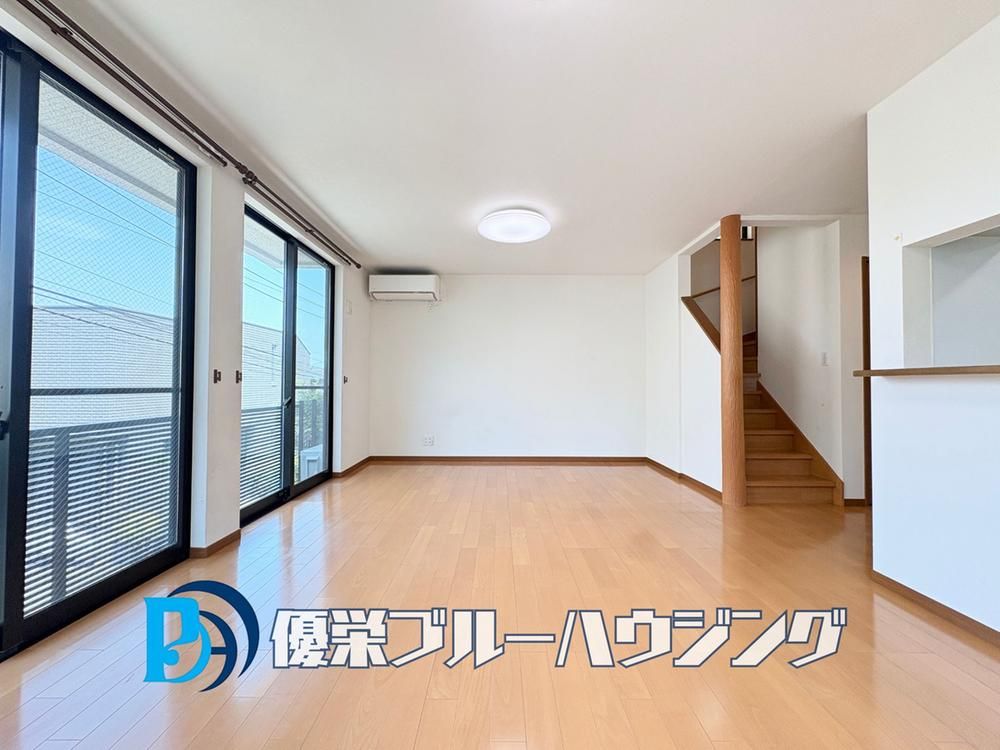 4LDK House for Sale in Honmoku-Manzaka, Yokohama - Thumbnail 4