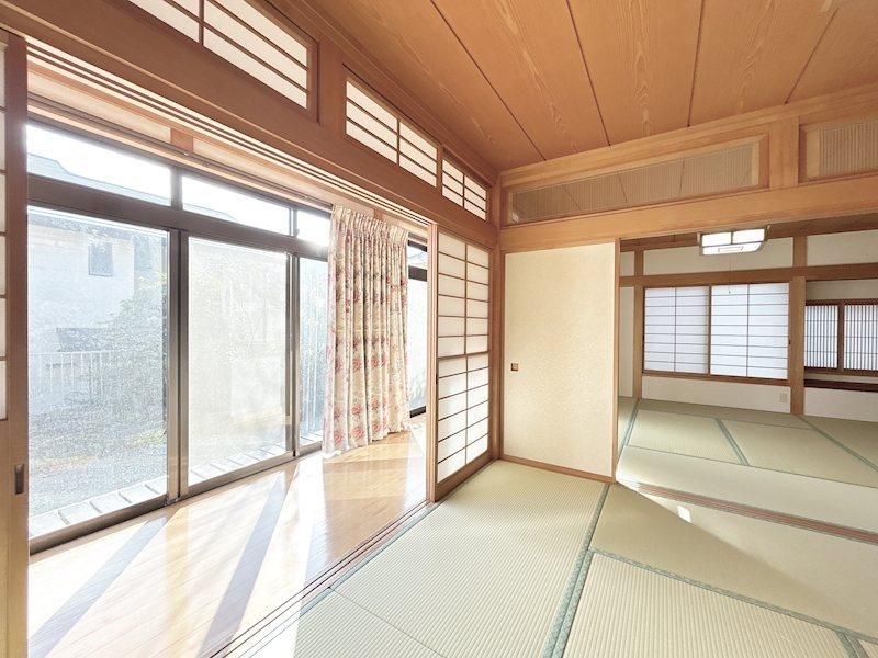 Modern Japanese Home in Rifu - 6LDK on 90 tsubo - Thumbnail 4