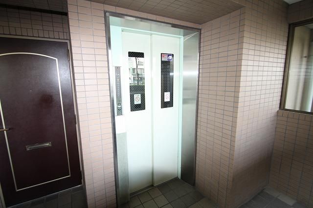 3LDK Owner-Change Apartment in Tsuchiura, Ibaraki - Thumbnail 3