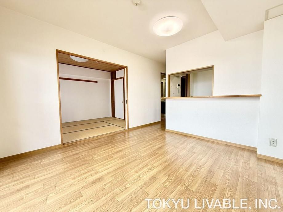3LDK Apartment for Sale in Funabashi, Chiba - 60.6m2 - Thumbnail 4