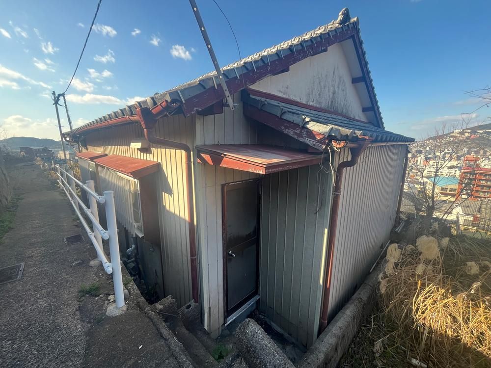 1.7M Yen Single-Story House with Nagasaki Views | Inadacho - Thumbnail 2