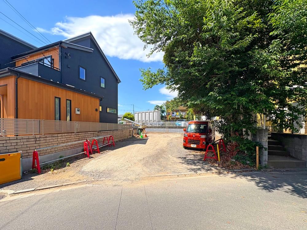 Land for Sale in Setagaya Kitakarayama 90-120 sqm - Thumbnail 4