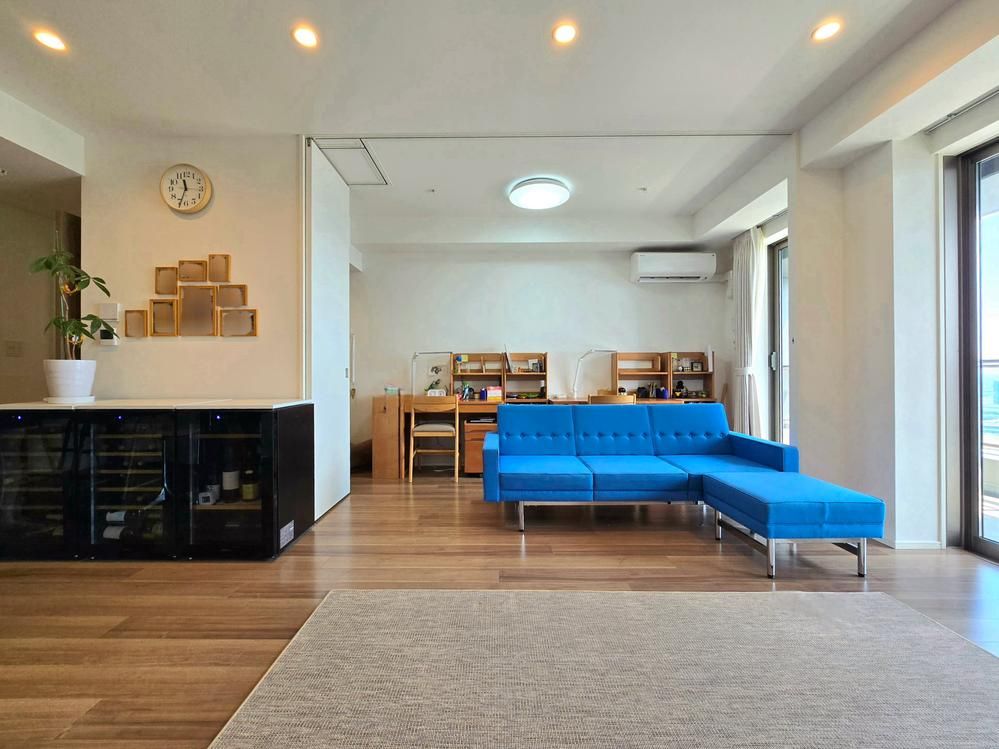 3LDK Apartment for Sale in Kachidoki, Chuo-ku, Tokyo - Thumbnail 4