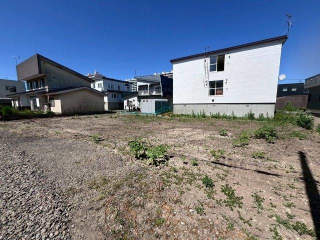 Land for Sale in Higashi-Noboribetsu-Honcho, Ebetsu, Hokkaido - 181.64sqm - Thumbnail 2