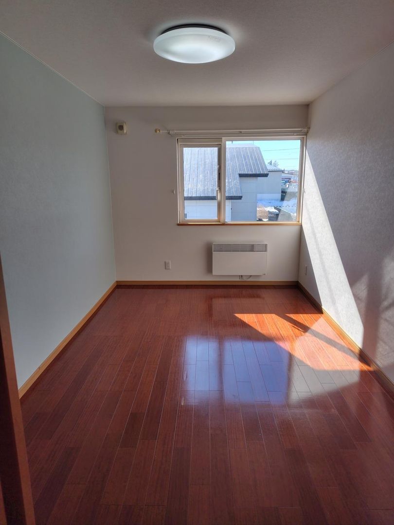Renovated 4LDK House in Makubetsu, Hokkaido - 21.9M Yen - Thumbnail 4