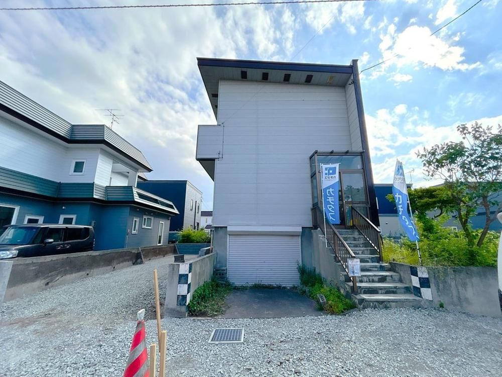 4LDK Detached House for Sale in Ishikari, Hokkaido - Thumbnail 2