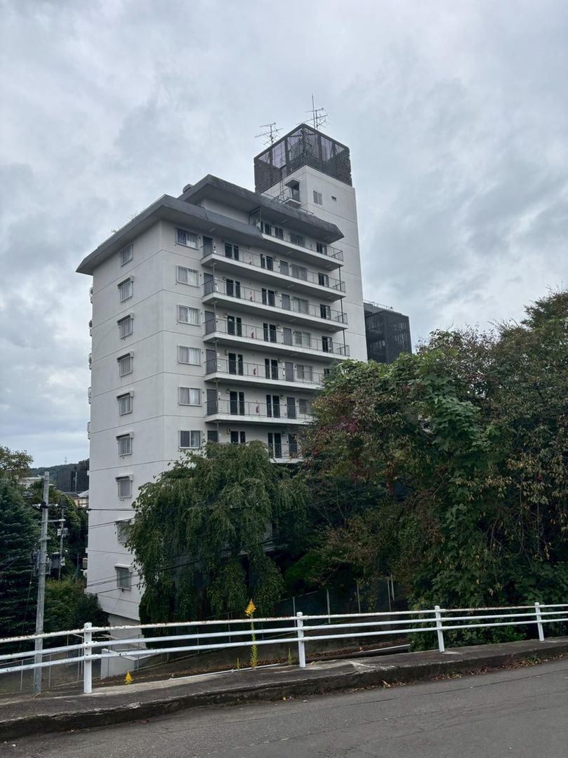 Dormi Yawata 3LDK Apartment for Sale in Sendai Aoba Ward - Thumbnail 2