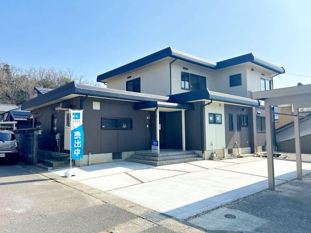 Renovated 6LDK House in Tsuruga City, Fukui Prefecture - Thumbnail 2