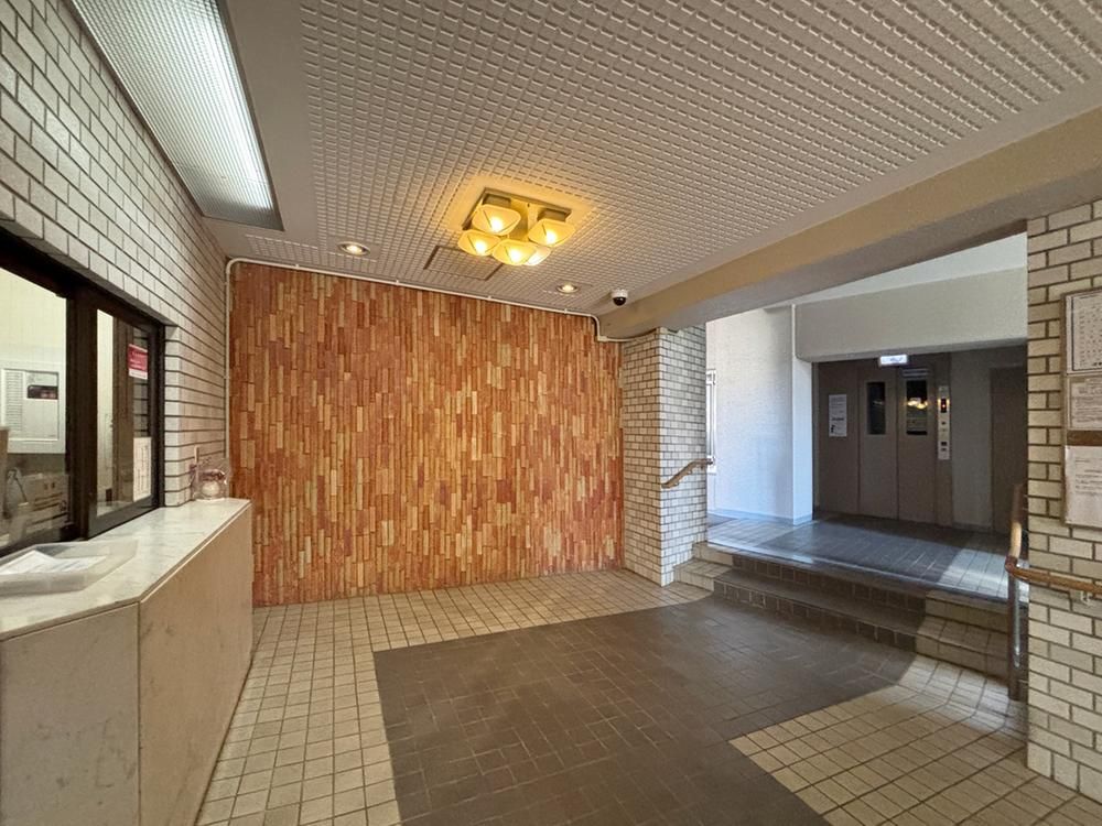 3LDK Renovated Apartment for Sale in Atsugi, Kanagawa - Thumbnail 4