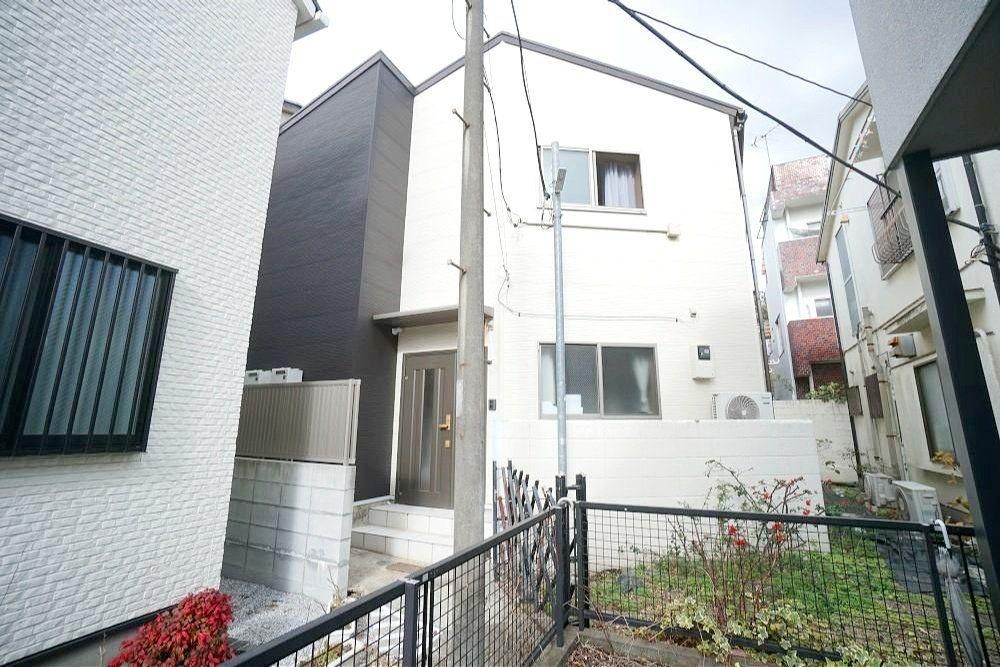 6LDK House in Shinjuku Near Takadanobaba Station - Thumbnail 2