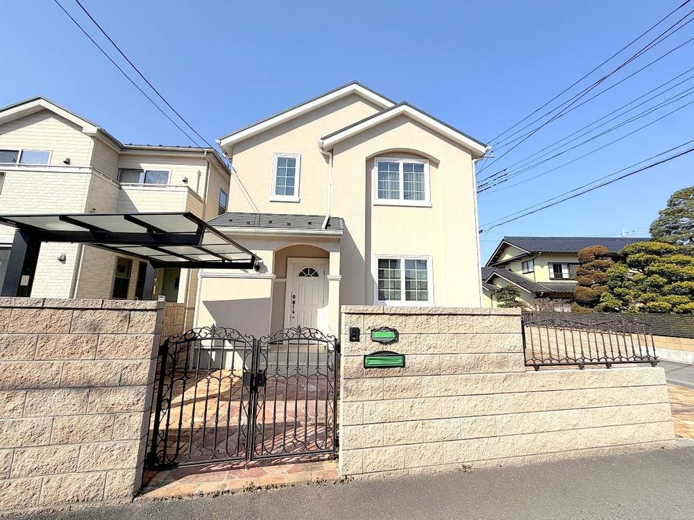 3LDK Detached House in Akiruno, Tokyo with Garden and Parking - Thumbnail 2
