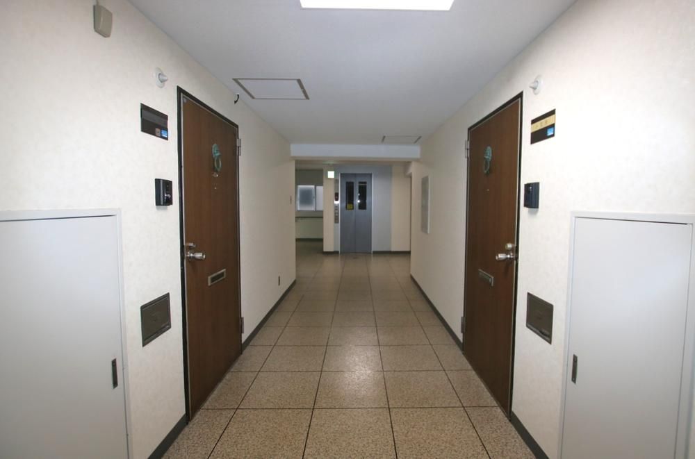 2LDK Apartment for Sale in Minami-ku, Sapporo - Thumbnail 3