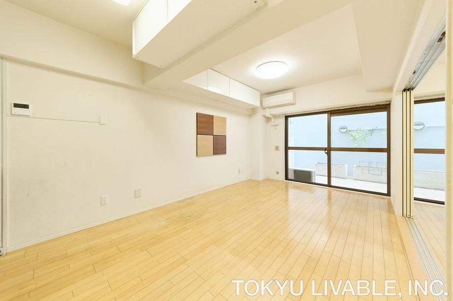 3DK Apartment for Sale in Hodogaya-ku, Yokohama - Thumbnail 2