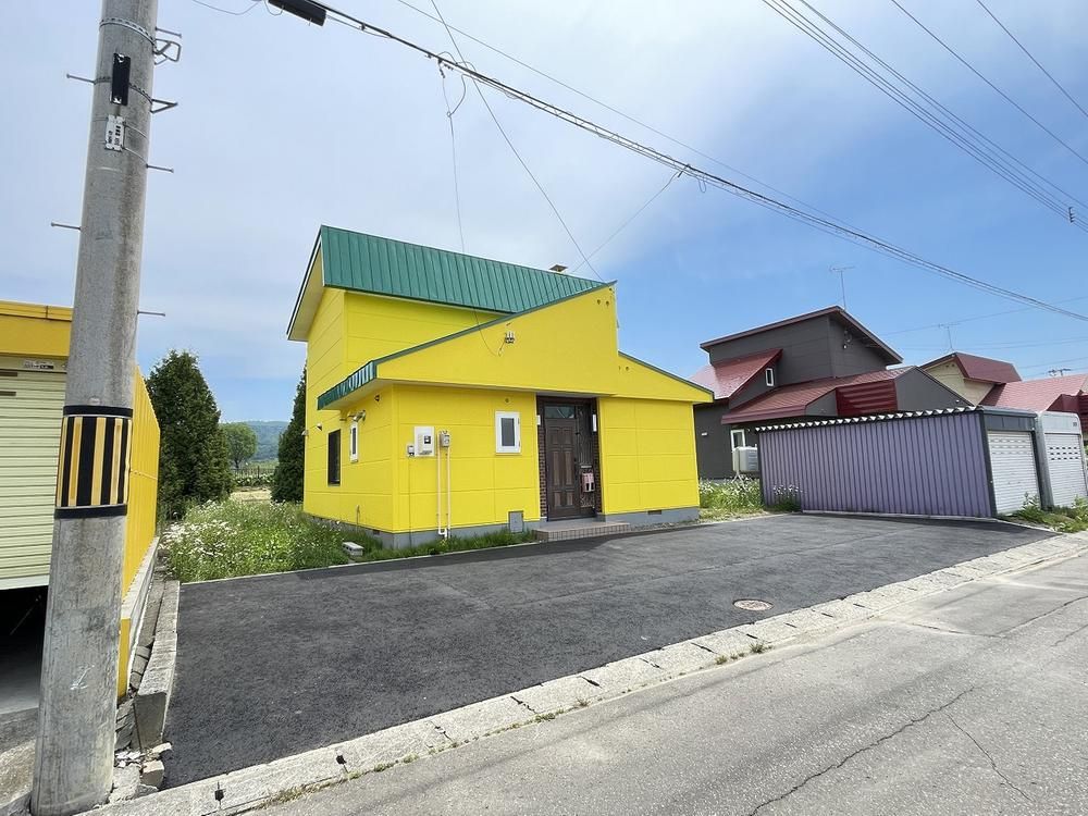 4LDK Detached House for Sale in Bibai, Hokkaido - Thumbnail 2