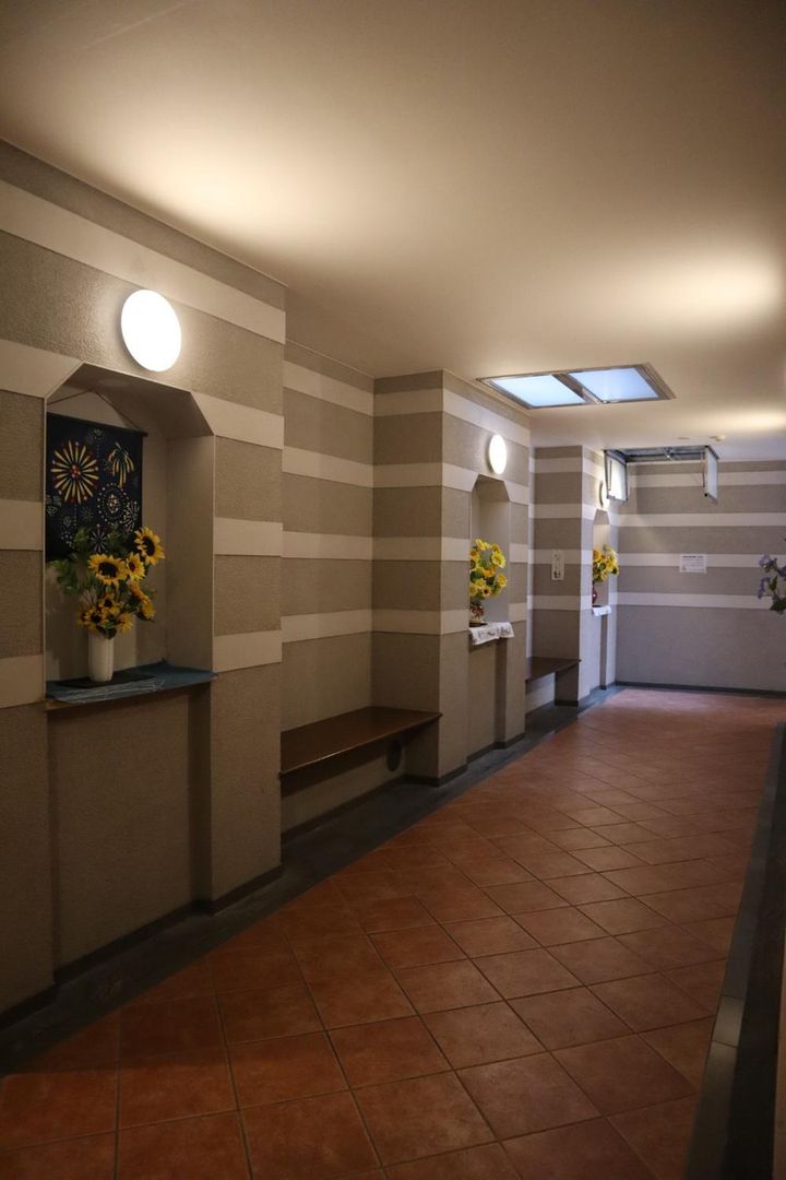 Renovated 2LDK Apartment in Kawasaki, Kanagawa - Thumbnail 3