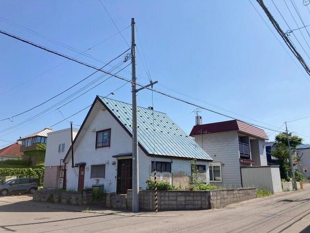 Land for Sale in Nishi Ward, Sapporo – 317 sqm Corner Lot - Thumbnail 2