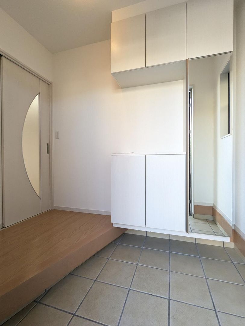 Renovated 4LDK+S House with Solar Power in Kasugai, Aichi - Thumbnail 4