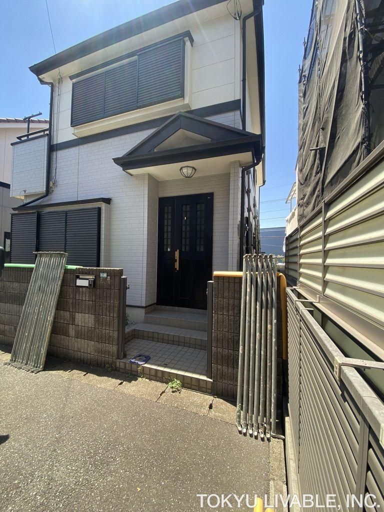 Renovated 3LDK House in Urawa-ku, Saitama City | 90m2 - Thumbnail 2