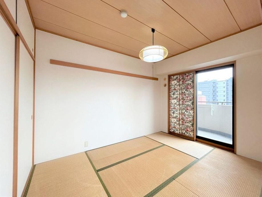 3LDK Apartment for Sale in Nakahara-ku, Kawasaki - Thumbnail 4